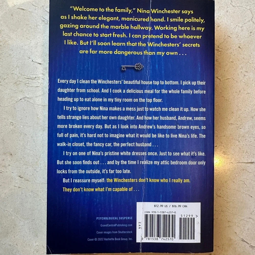 The Housemaid by Freida McFadden - Picture 2 of 2